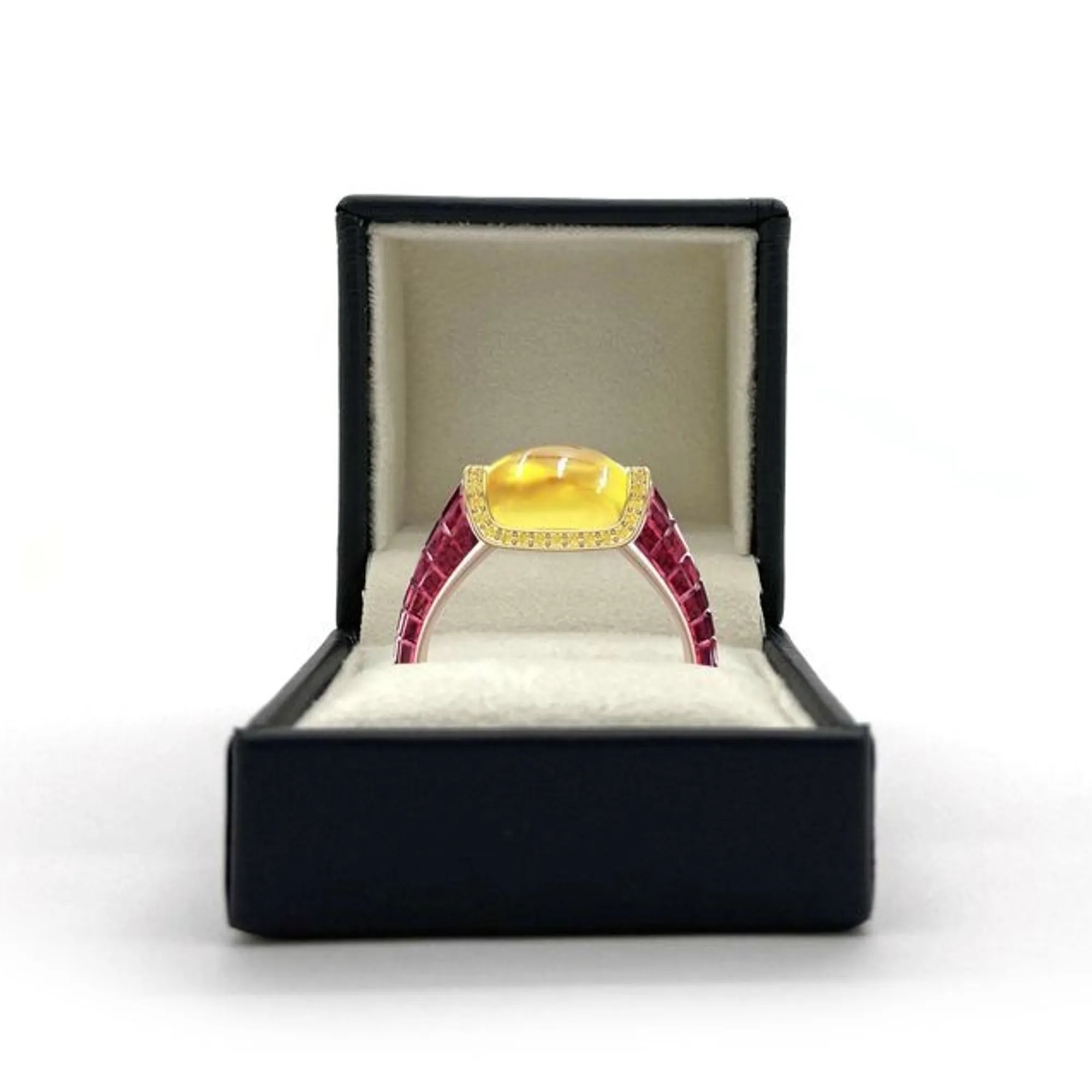 Sweet ring in box lower frame large